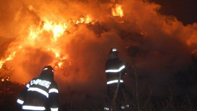 Incendiu in ferma