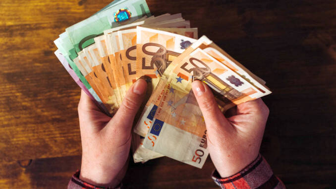 Plati fermieri bani subventii APIA