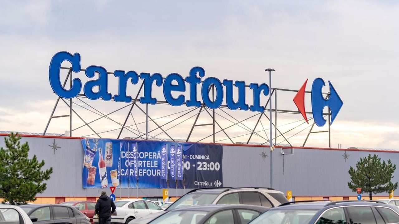Magazin Carrefour în România