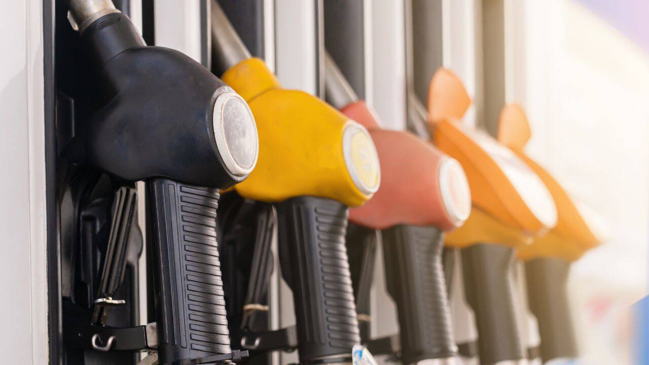 Rusia oprește exporturile de motorină